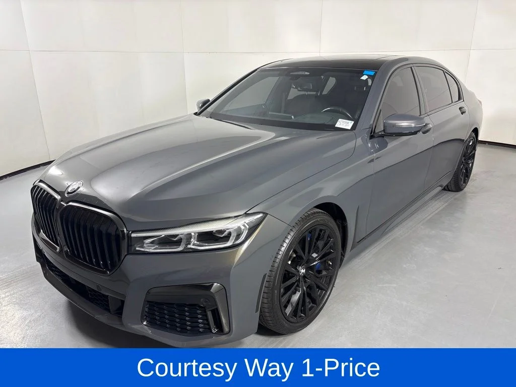 Used 2021 Gray BMW 740i image 5