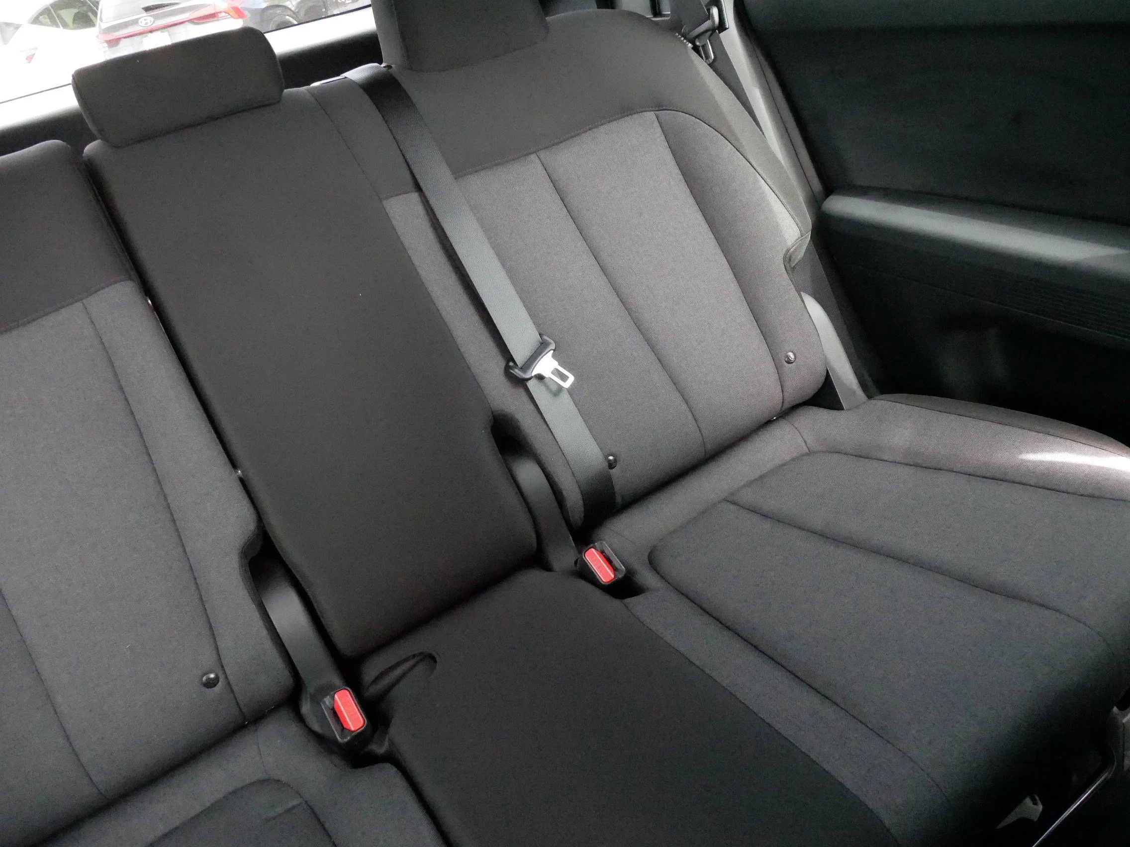Used 2024 Atlas White Hyundai SEL image 14