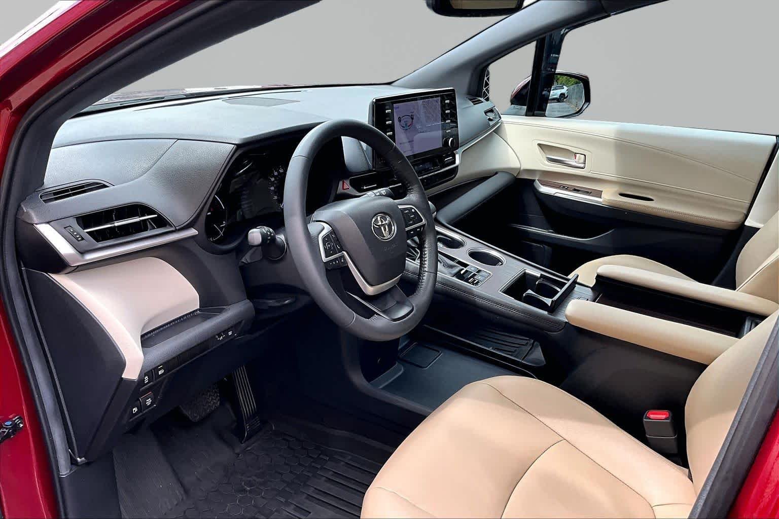 Used 2024 Ruby Flare Pearl Toyota XLE image 18