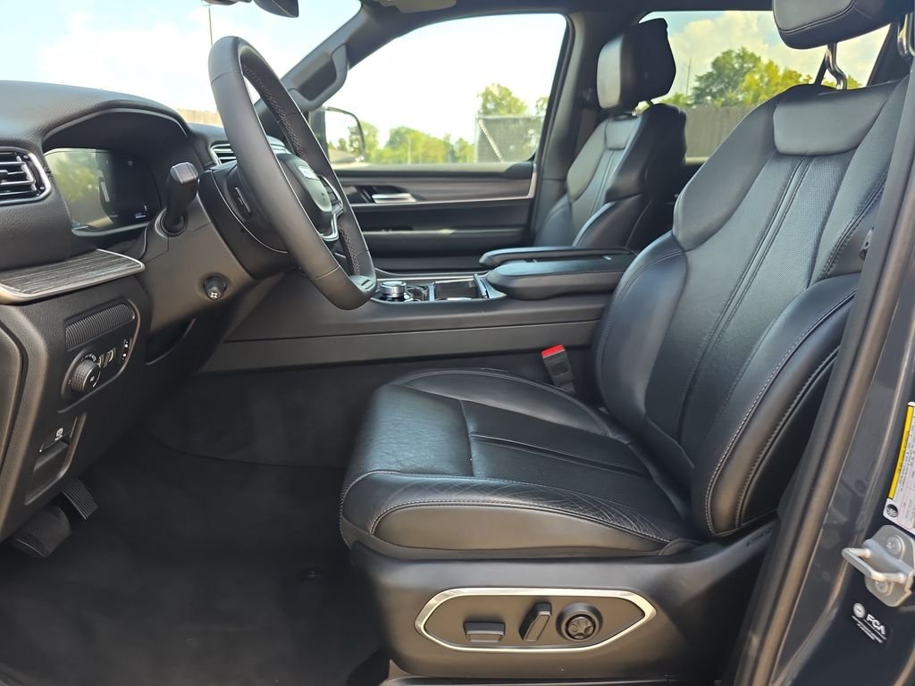 Used 2024 Gray Jeep Series II image 10