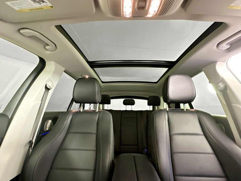 Certified Used 2024 White Mercedes-Benz GLE 450 image 22