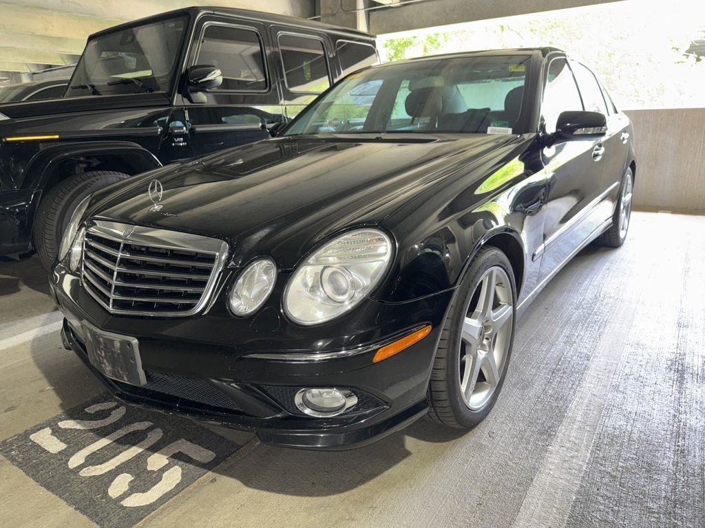 2009 Mercedes-Benz E-Class's photo