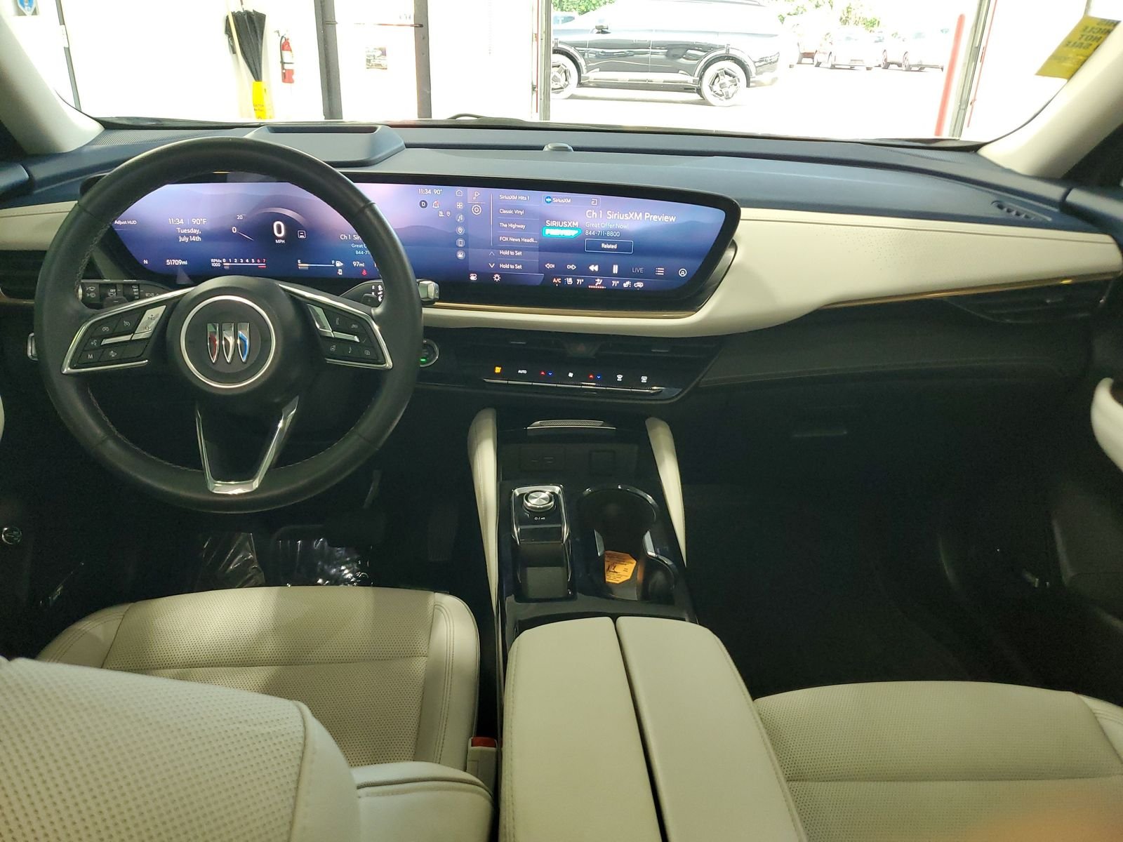 Used 2024 White Buick Avenir image 10