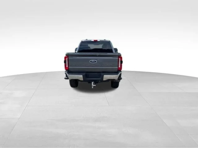 Used 2025 Gray Ford Lariat image 8