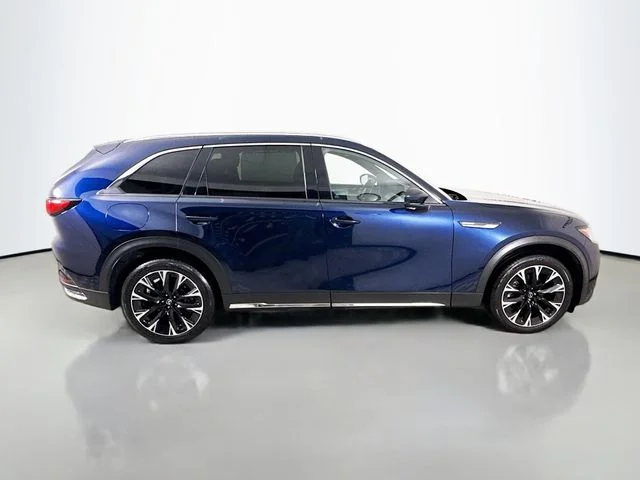 Used 2025 Blue Mazda Premium Plus image 8