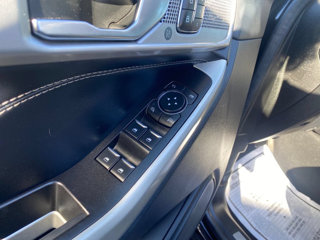 2021 Ford Explorer Limited - Photo 11