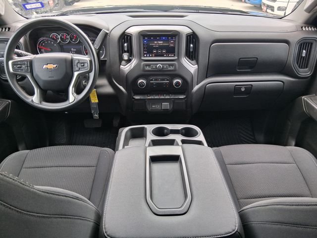 Used 2022 Black Chevrolet Custom image 9