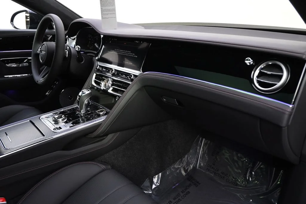 Used 2025 Q9l Bentley Black Edition image 15