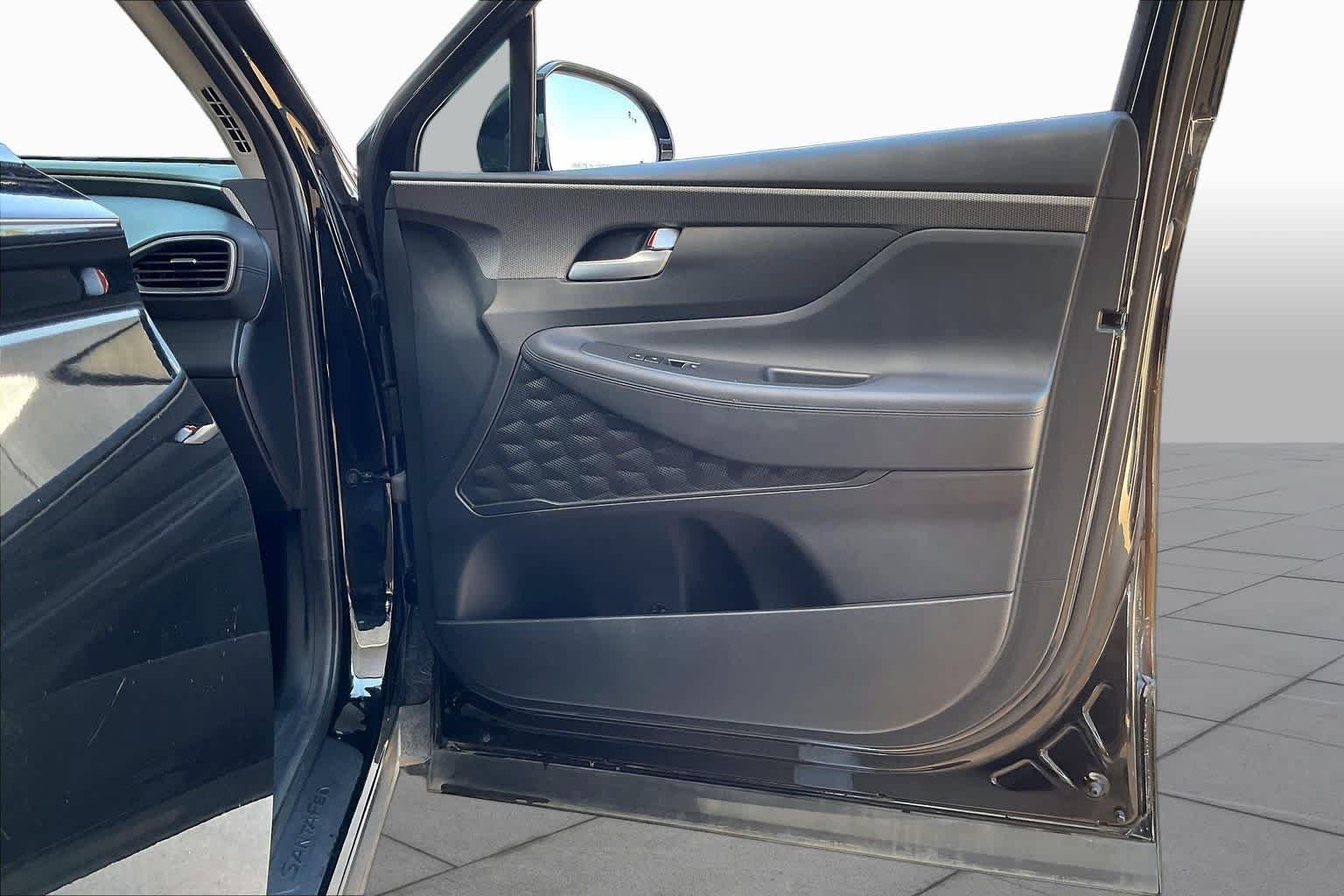 Used 2019 Twilight Black Hyundai SEL image 19