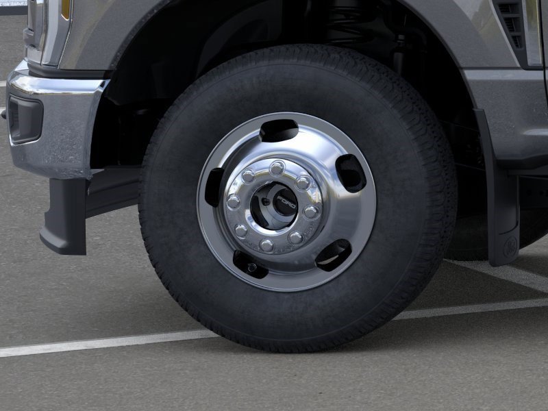 New 2026 Carbonized Gray Metallic Ford  image 19