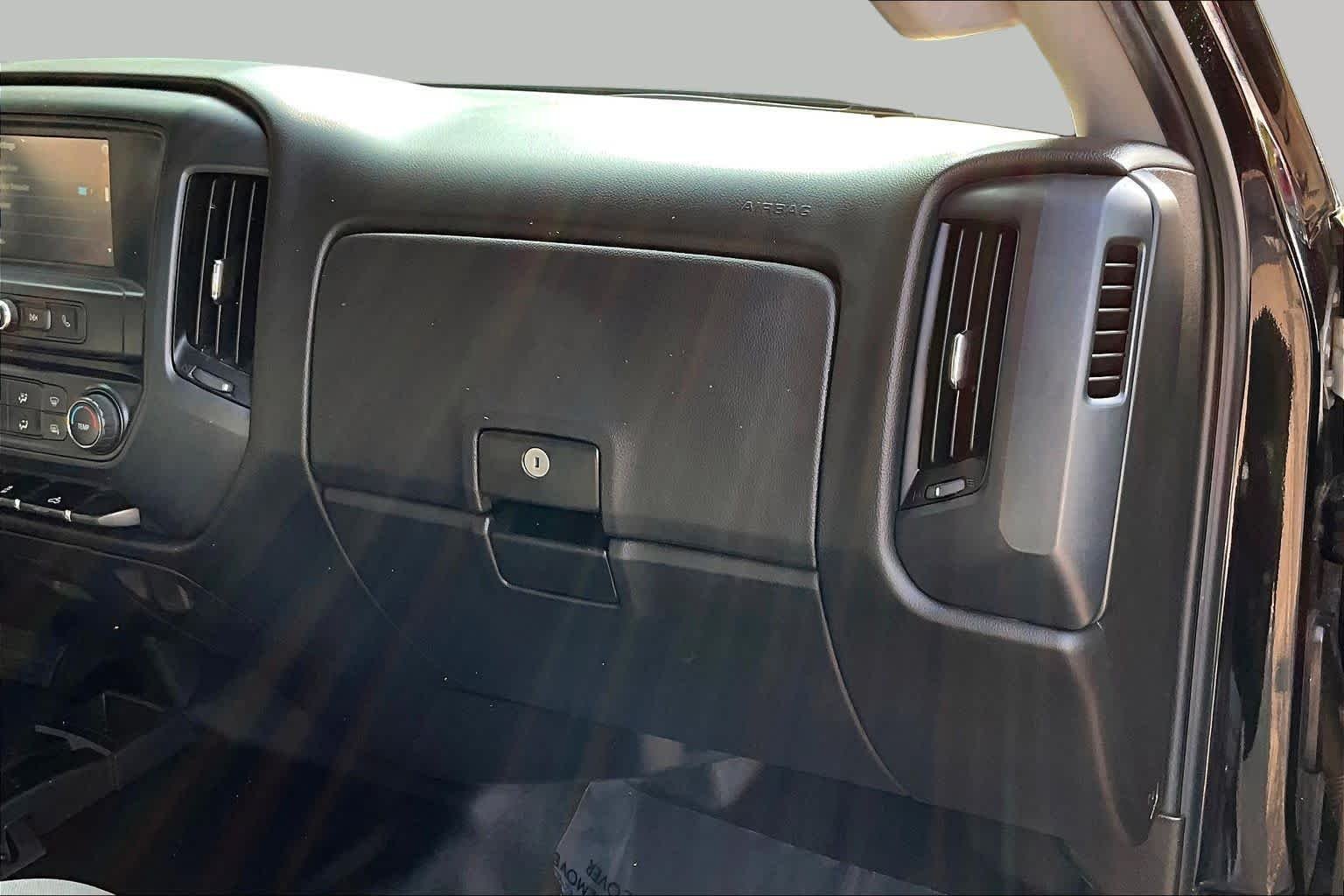 Used 2018 Black Chevrolet Custom image 18