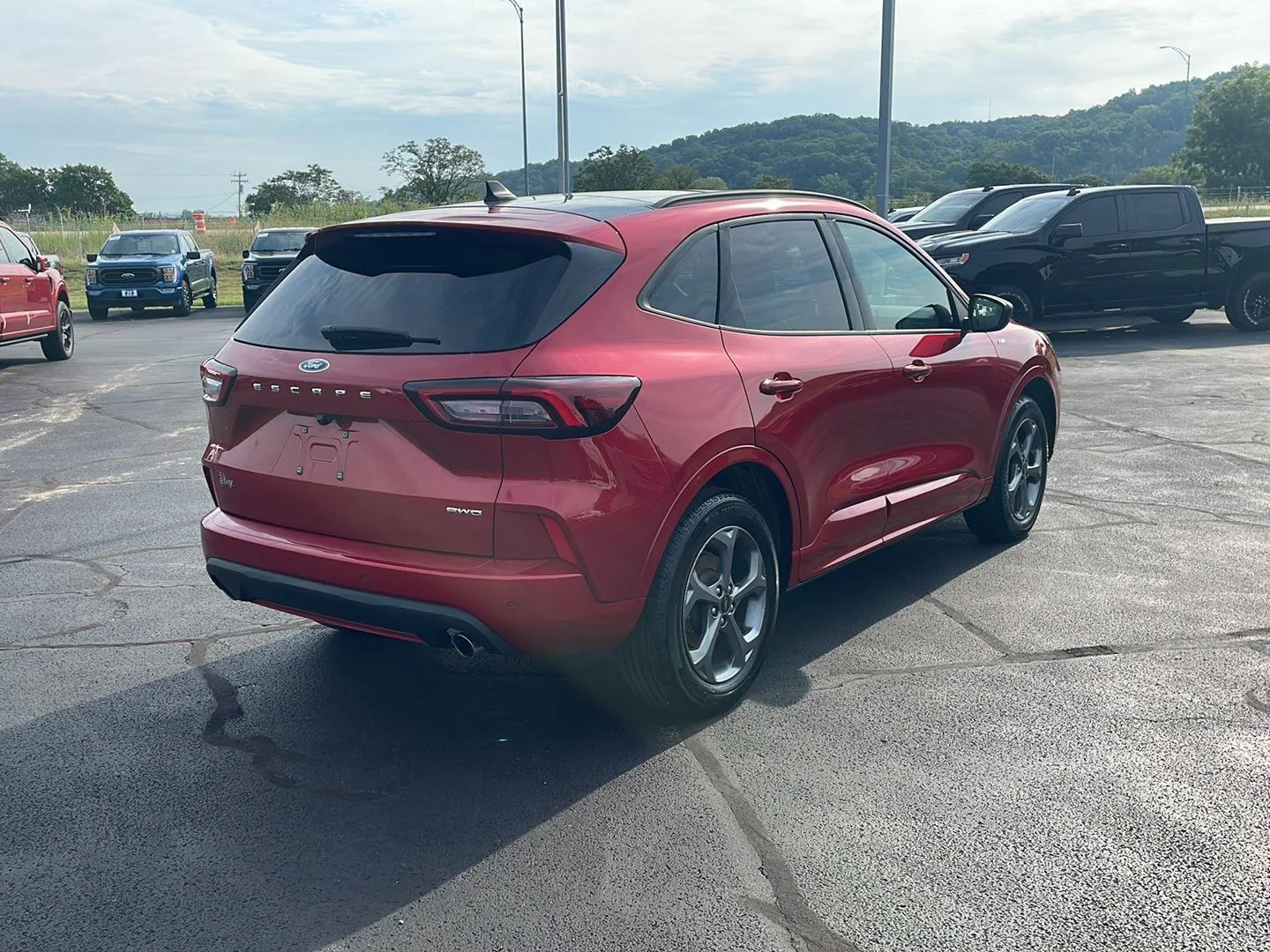 Used 2024 Rapid Red Metallic Tinted Clearcoat Ford ST-Line image 5