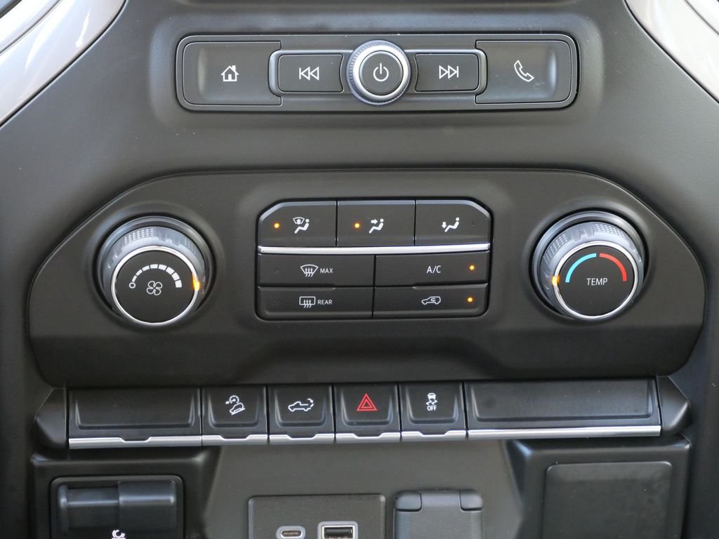 Used 2021 Red Chevrolet Custom Trail Boss image 18