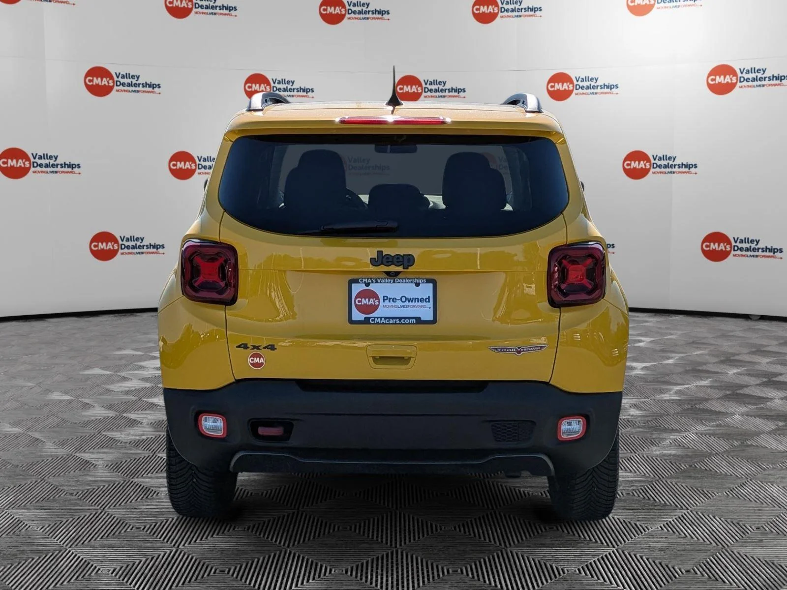 Used 2019 Solar Yellow Clearcoat Jeep Trailhawk image 6