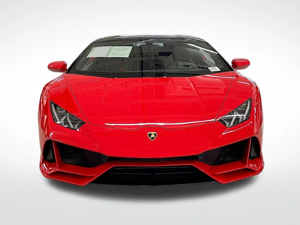Used 2020 Red Lamborghini Base image 8
