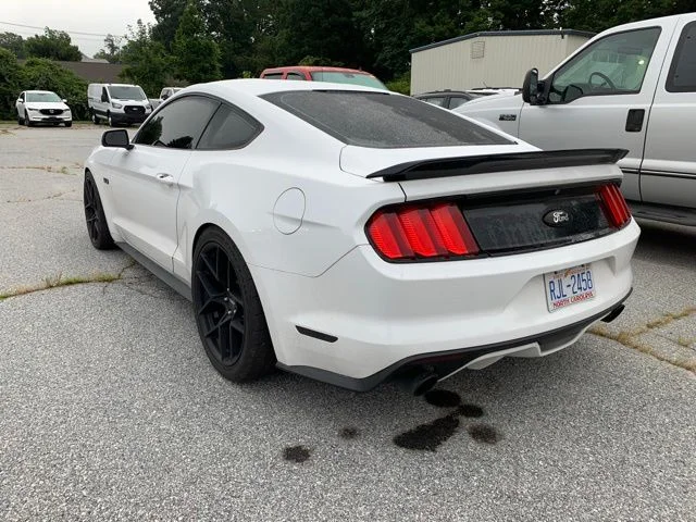 Used 2015 White Ford GT image 6