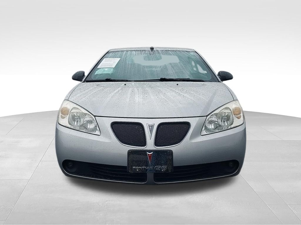 Used 2008 Silver Pontiac GT image 3