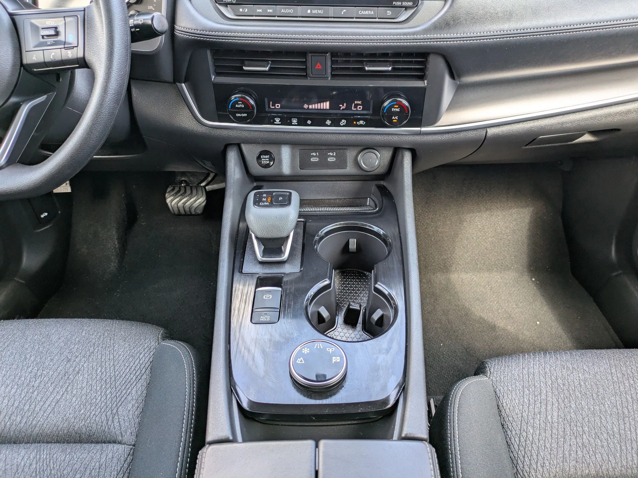Used 2024 Everest White Pearl Nissan SV image 20