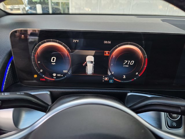 Used 2022 Black Mercedes-Benz GLB 250 image 14