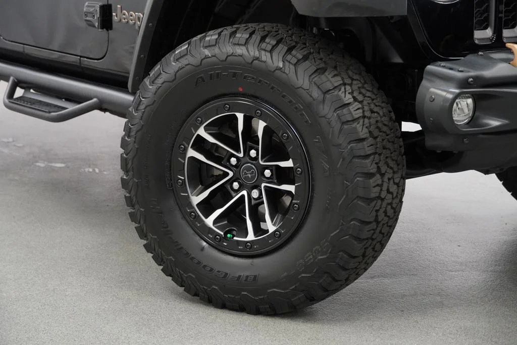 Used 2023 Black Jeep Rubicon 392 image 9