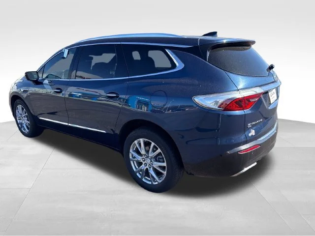 Used 2023 Includes Pitch Dark Night lower exterior accent color.) Buick Essence image 3