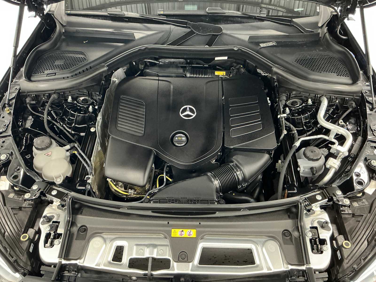 Certified Used 2026 Black Mercedes-Benz GLC 300 image 27