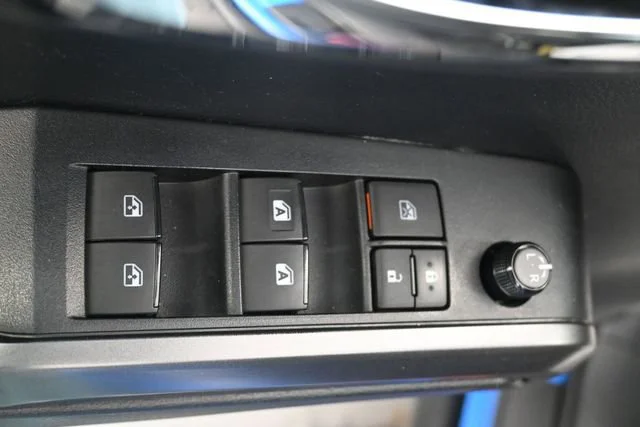 Used 2019 Voodoo Blue Toyota SR image 11