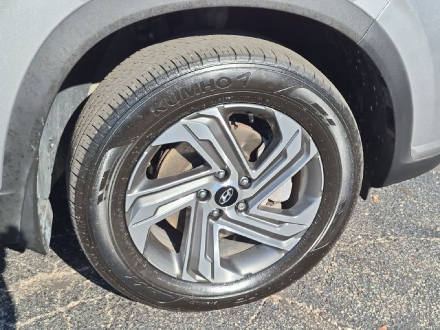 Certified Used 2023 Silver Hyundai SEL image 9
