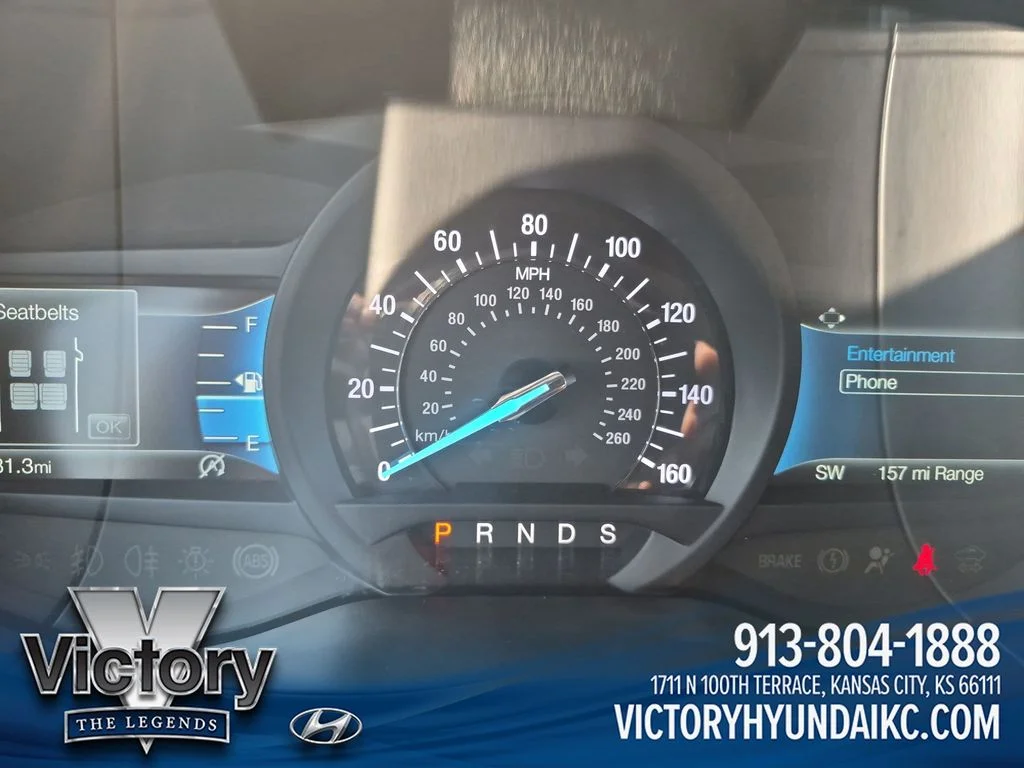 Used 2024 Gray Ford SEL image 17