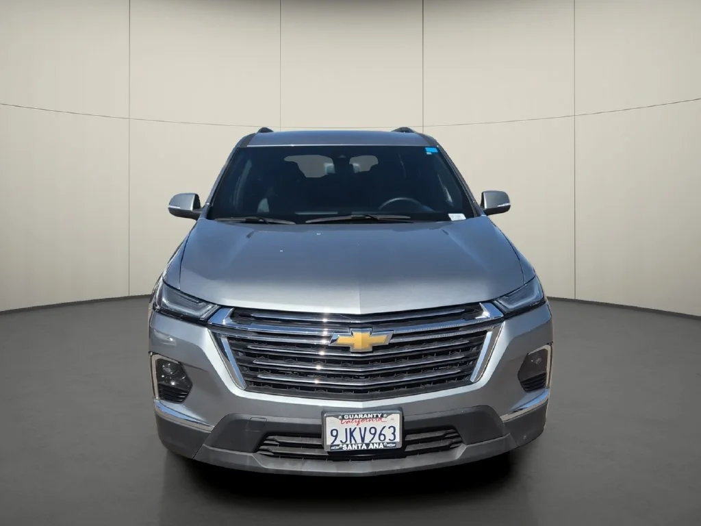 Used 2023 STERLING GRAY METALLIC Chevrolet LT Cloth image 2