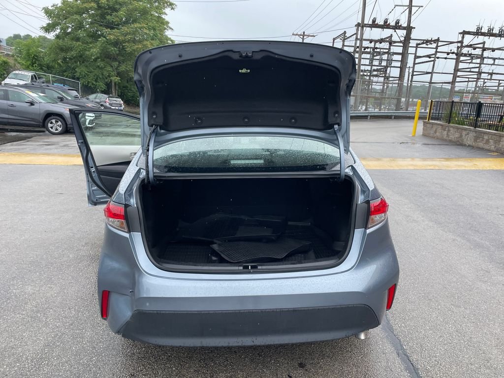 Used 2025 Gray Toyota LE image 13