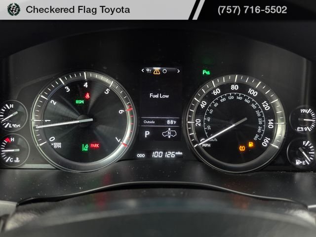 Used 2018 Nebula Gray Pearl Lexus 570 image 25