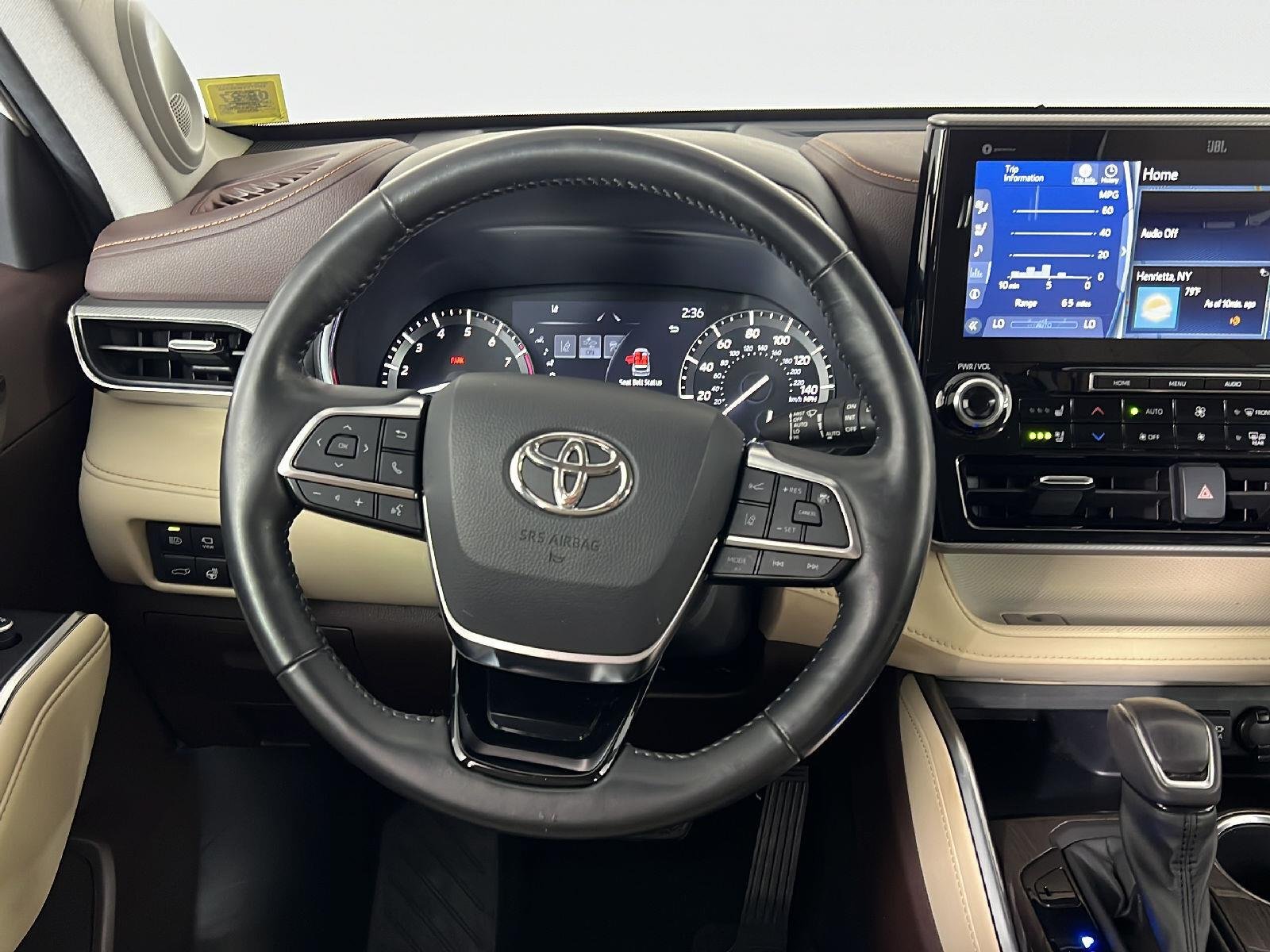 Used 2021 Blizzard Pearl Toyota Platinum image 17