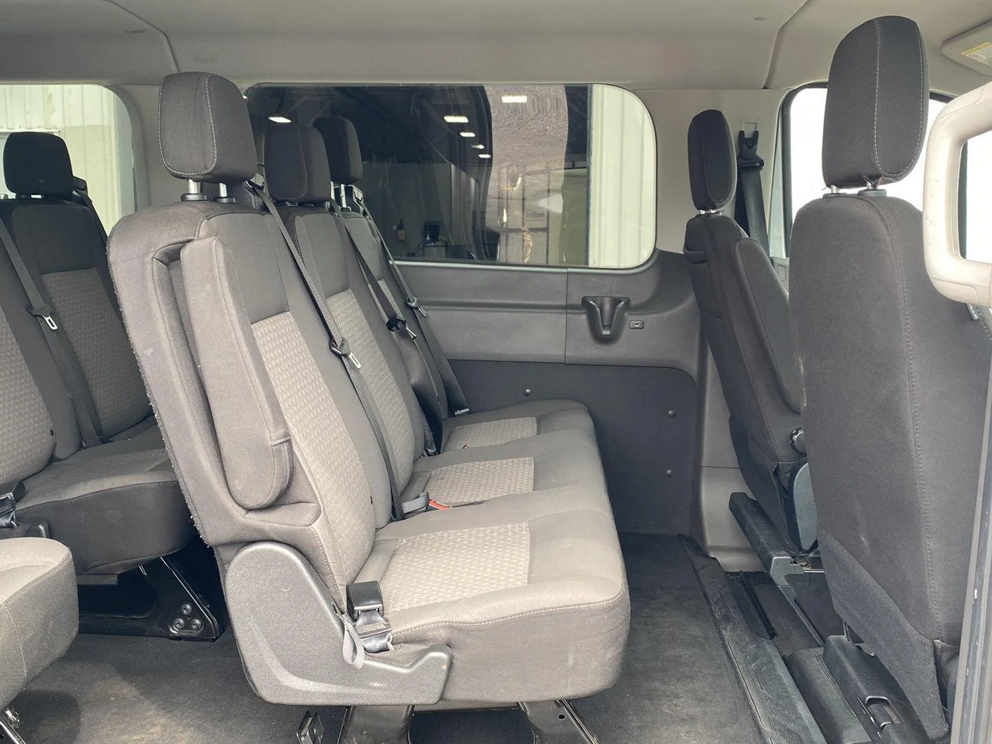 Used 2023 Oxford White Ford 350 XLT image 11