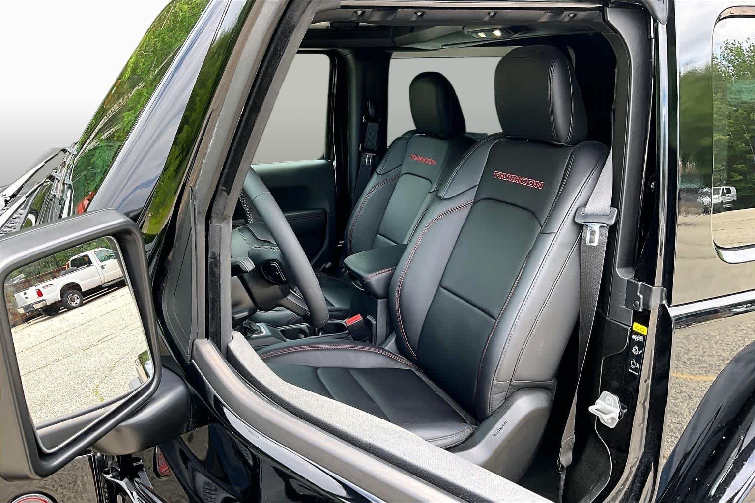 Used 2025 Black Clearcoat Jeep Rubicon X image 9
