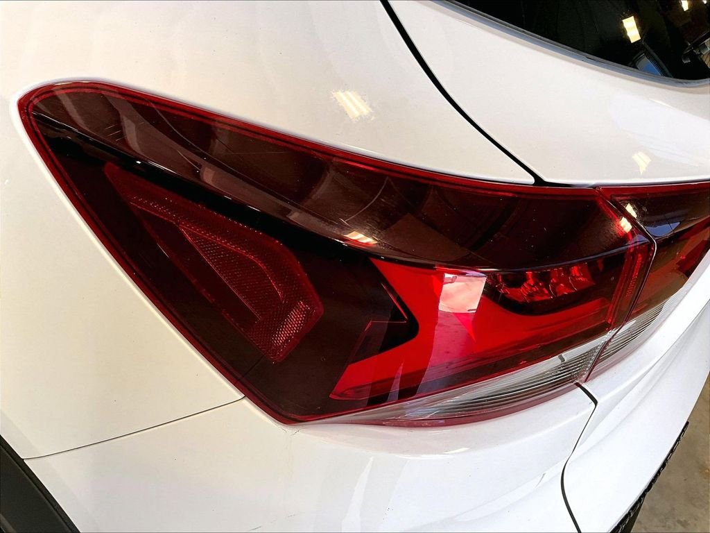 Used 2023 White Chevrolet RS image 35