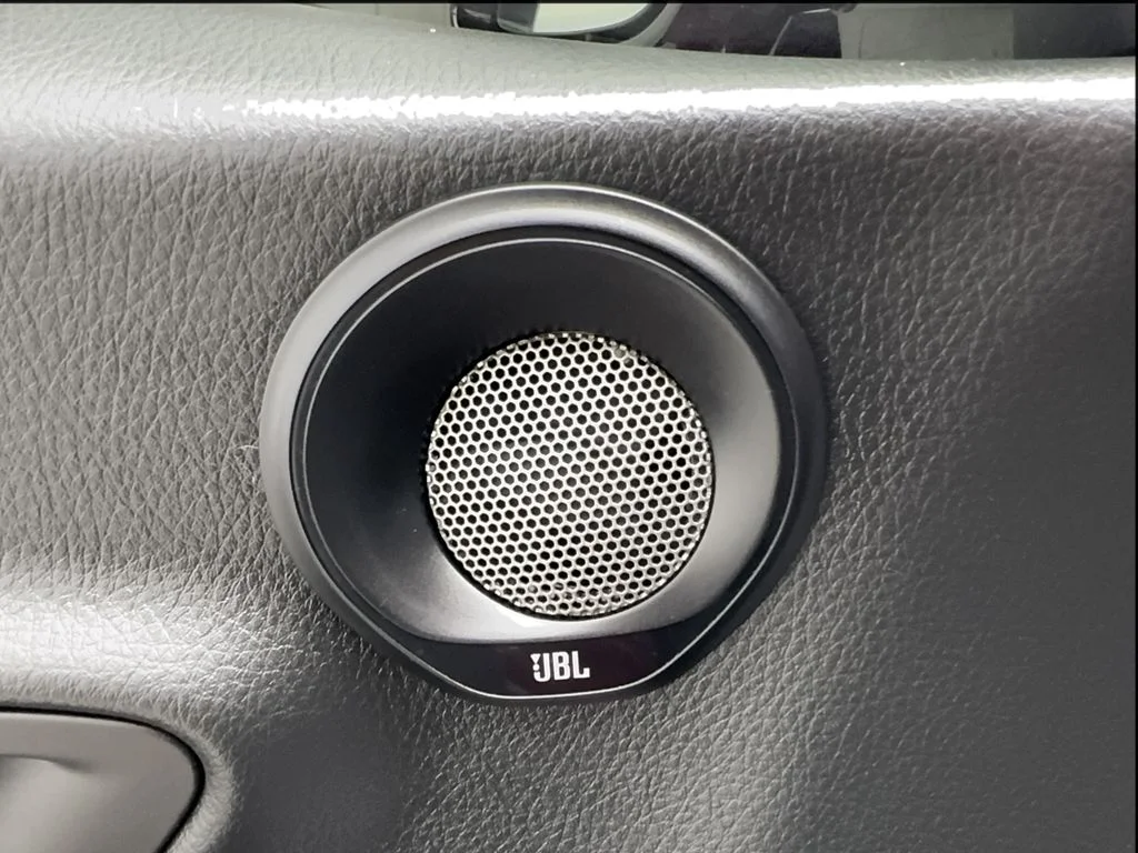 Used 2022 Red Toyota 3.0 image 42