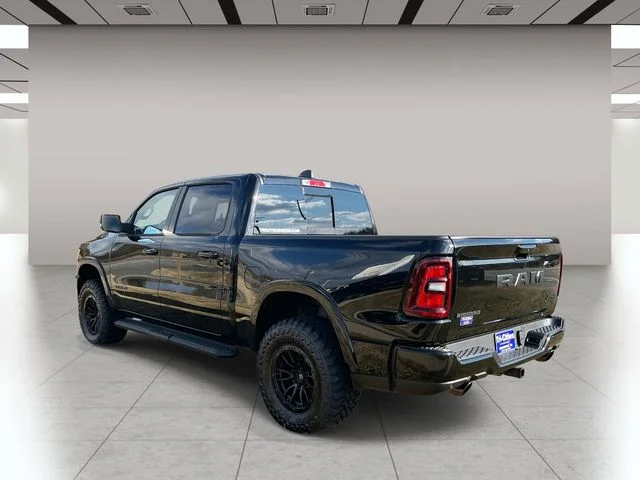 New 2026 Diamond Black Crystal Pearl-Coat Exterior Paint RAM Big Horn/Lone Star image 7
