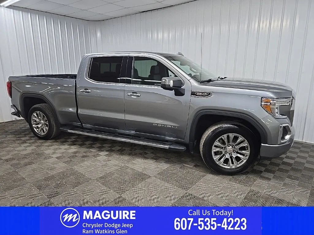 2021 GMC Sierra 4WD Crew Cab Standard Box Denali's photo