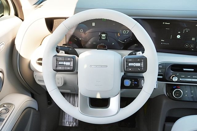 New 2026 White Hyundai SEL Premium image 24