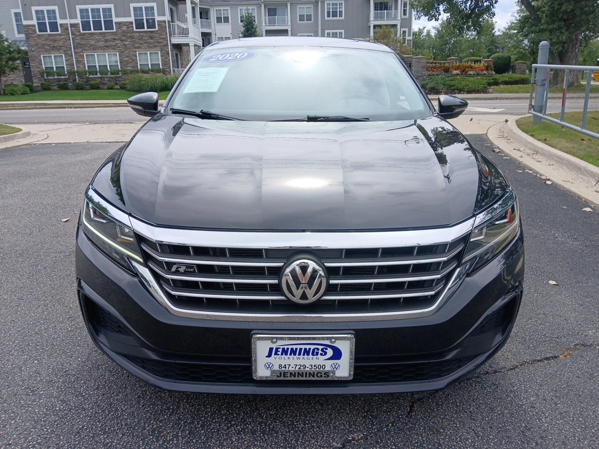 Used 2020 Deep Black Pearl Volkswagen 2.0T R-Line image 27
