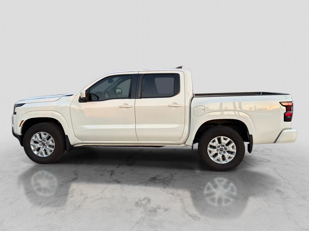 Used 2023 White Nissan SV image 4