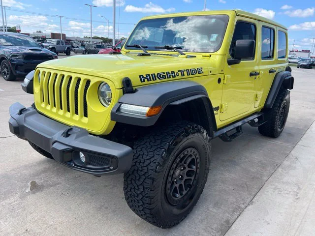 Used 2022  Jeep Unlimited High Tide image 7