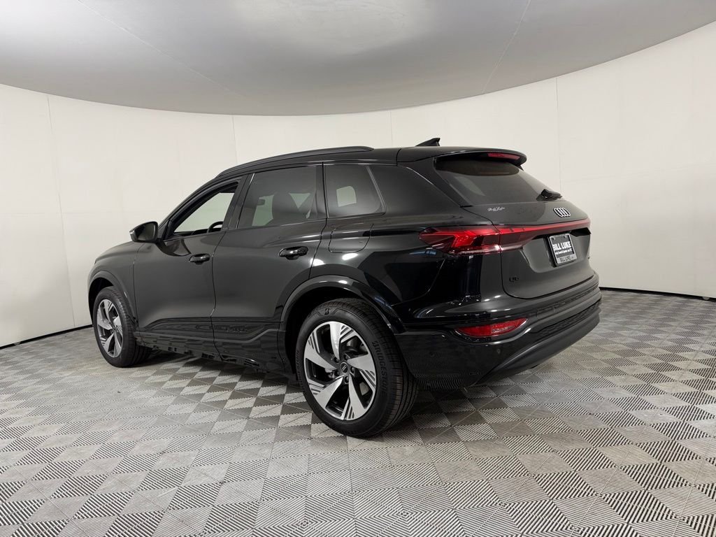 Used 2025 Black Audi Premium Plus quattro image 8