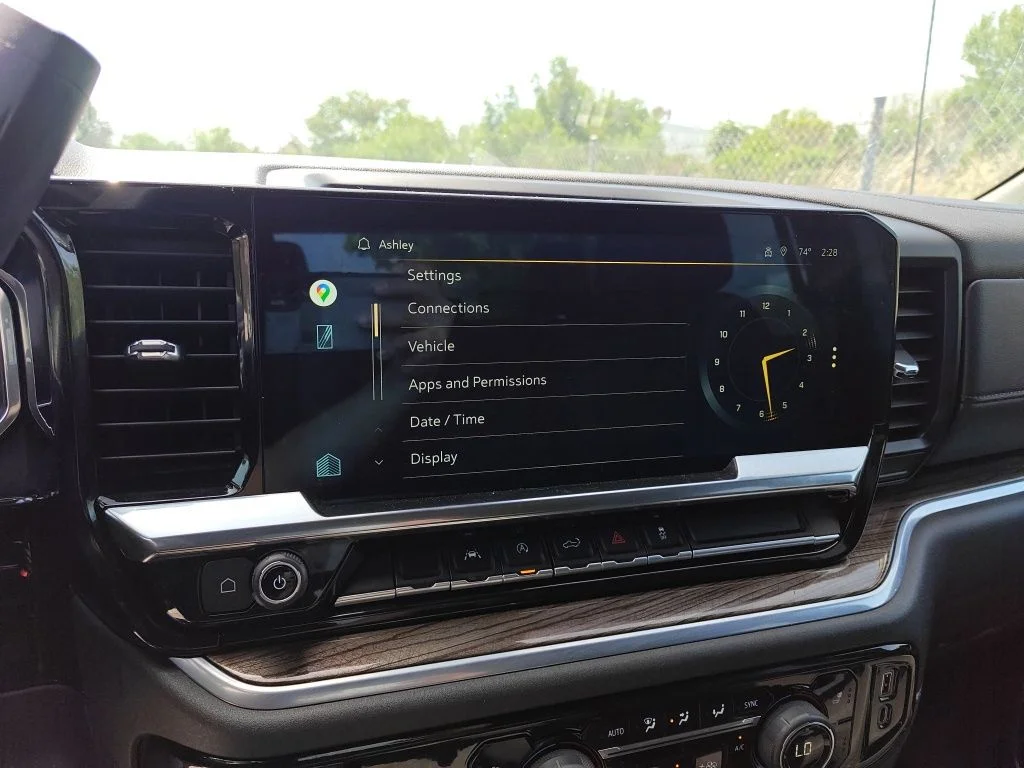 Used 2022 Black Chevrolet LT image 14