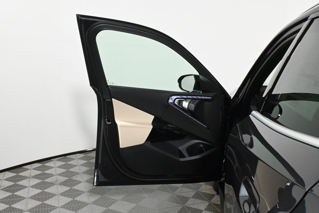 Used 2026 Gray BMW 30 xDrive image 29
