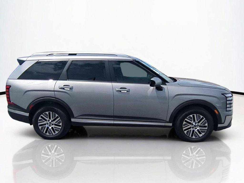 New 2027 Silver Hyundai Blue SEL Premium 7P image 4