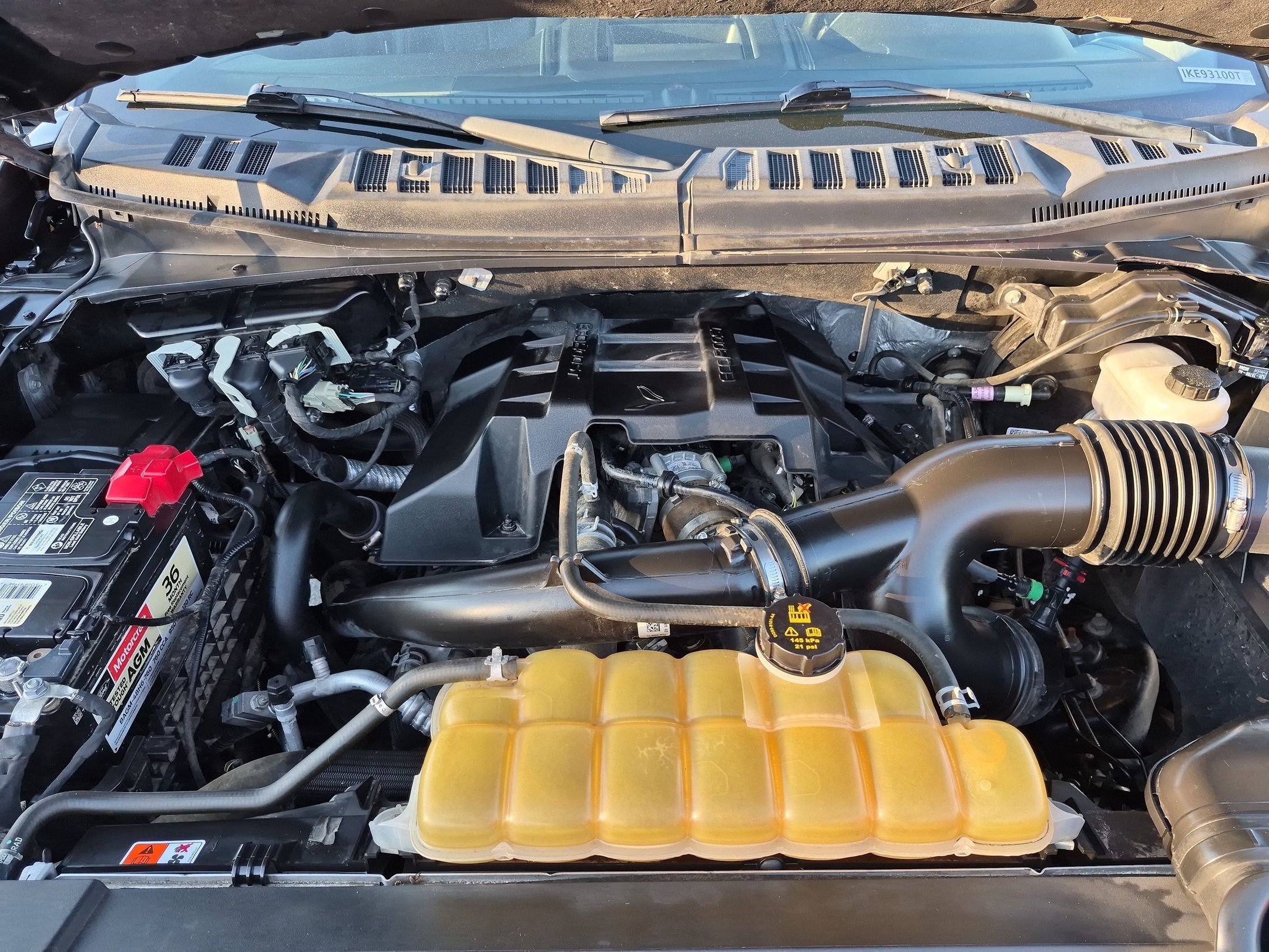 Used 2018 Magnetic Ford LARIAT image 33