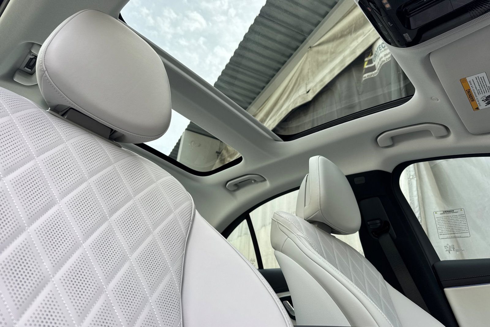 New 2027 Polar White Mercedes-Benz E 450 image 35