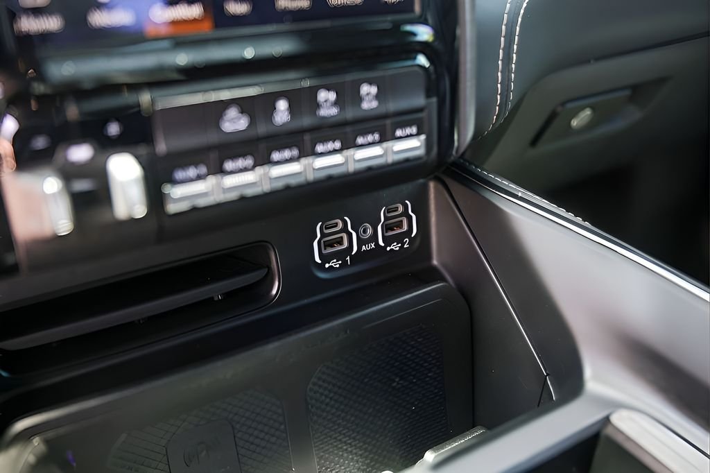 Used 2022 White Ram TRX image 19